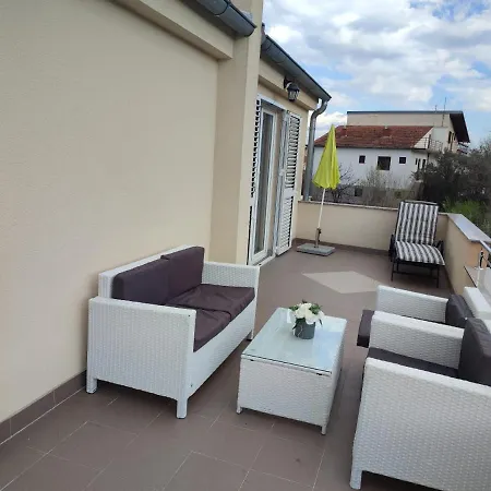 Apartment Murtela, 2-bedroom Raslina
