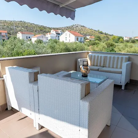 Murtela, 2-bedroom * Raslina